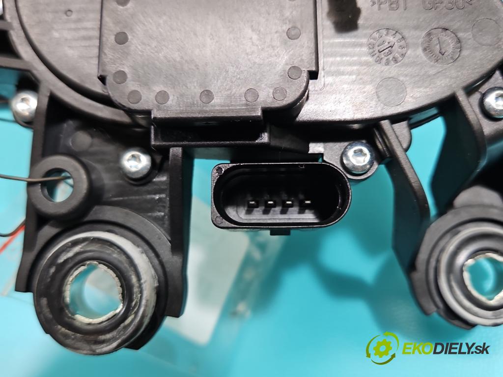Audi Q3 2011-2018 2.0 tdi 177 hp automatic 130 kW 1968 cm3 5- motor stěrače zadní 8U0955711A