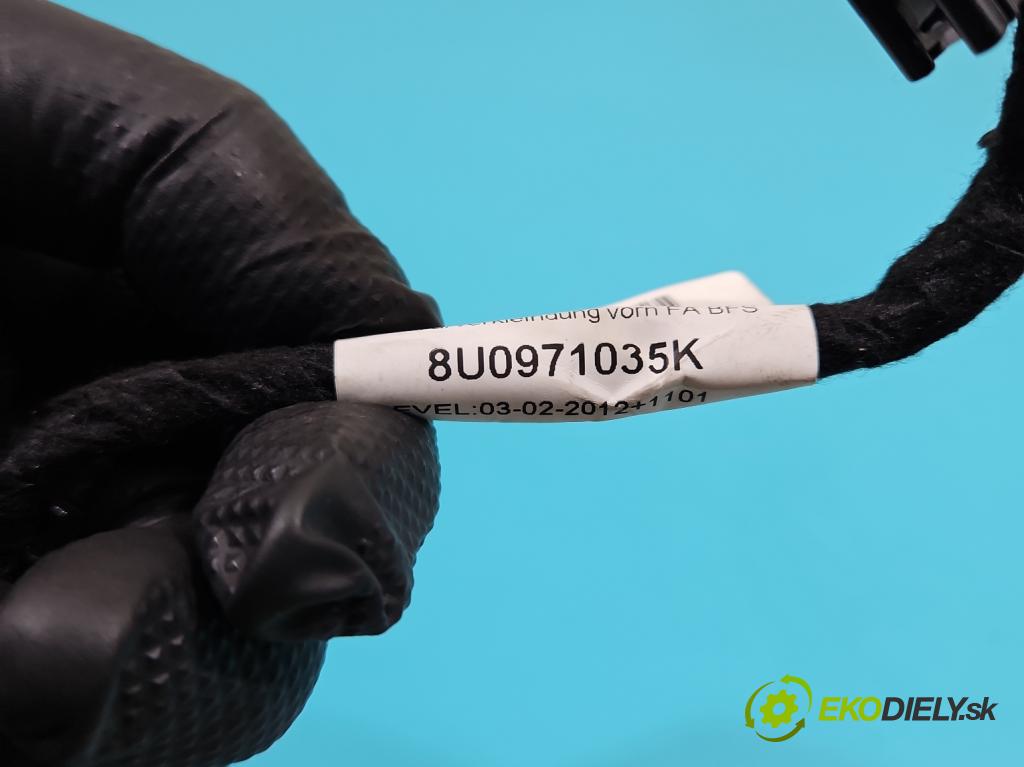 Audi Q3 2011-2018 2.0 tdi 177 HP automatic 130 kW 1968 cm3 5- Zväzok: dvere predné vľavo: 8U0971035K