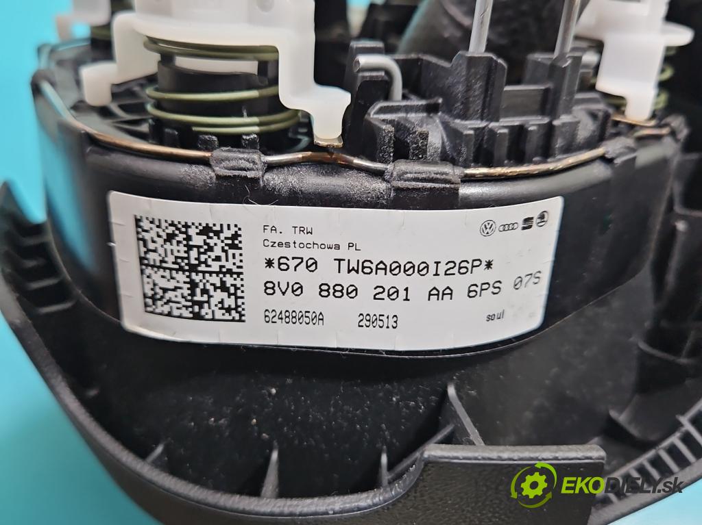 Audi Q3 2011-2018 2.0 tdi 177 HP automatic 130 kW 1968 cm3 5- airbag vzduch: Řidiči: 8V0880201AA (Airbag)