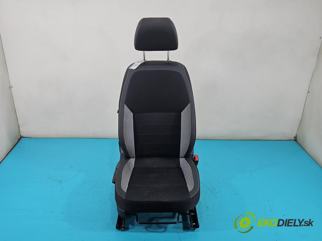 Skoda Rapid 2012-2019 1.0 TSI 95 HP manual 70 kW 999 cm3 5- Sedačka pravý  (Sedadlo)