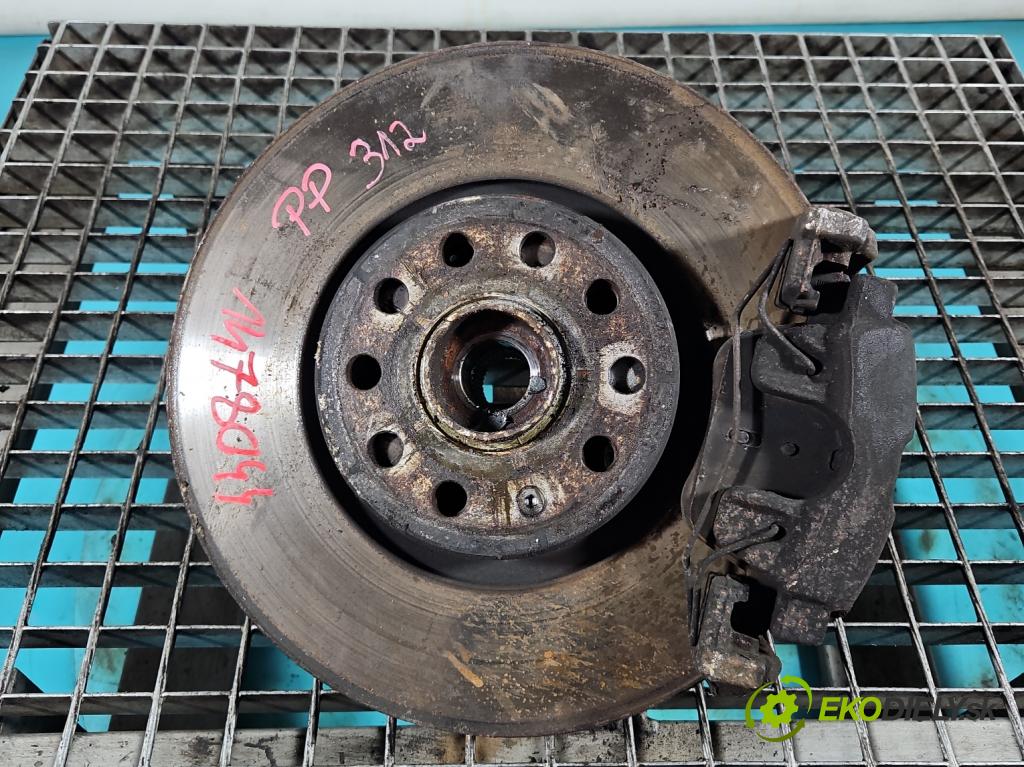 Audi Q3 2011-2018 2.0 tdi 177 hp automatic 130 kW 1968 cm3 5- náboj pravé  (Náboj kola)