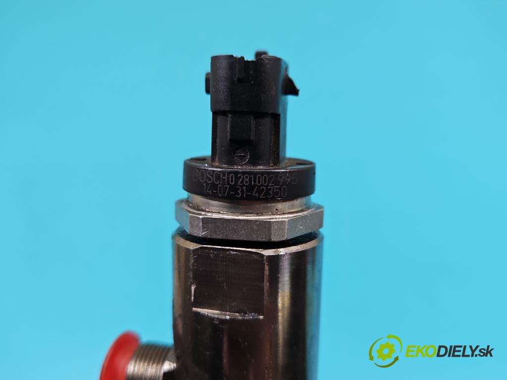 Volvo V40 II 2012-2019 2.0 D3 150 HP automatic 110 kW 1984 cm3 5- lišta vstrekovacia 0445215025 (Vstrekovacia lišta)