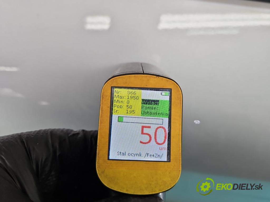 Renault Captur I 2013-2019 0.9 Tce 90 hp manual 66 kW 898 cm3 5- dveře zadní pravé  (Klika dveří ostatní)