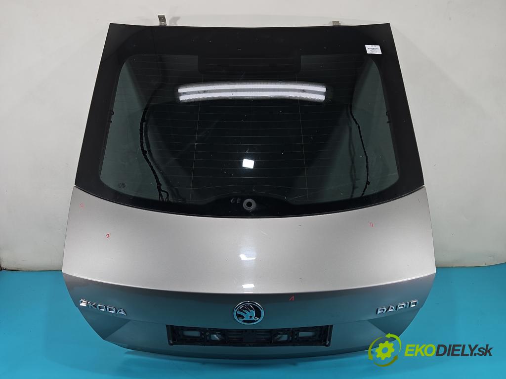Skoda Rapid 2012-2019 1.0 TSI 95 hp manual 70 kW 999 cm3 5- zadní kufrové dveře  (Zadní kapota (kufr))