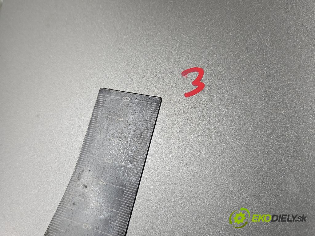 Skoda Rapid 2012-2019 1.0 TSI 95 hp manual 70 kW 999 cm3 5- zadní kufrové dveře  (Zadní kapota (kufr))