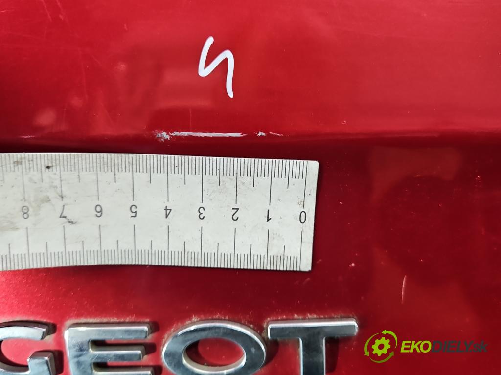 Peugeot 5008 I 2009-2017 1.6 THP 156 hp manual 115 kW 1598 cm3 5- zadní kufrové dveře  (Zadní kapota (kufr))