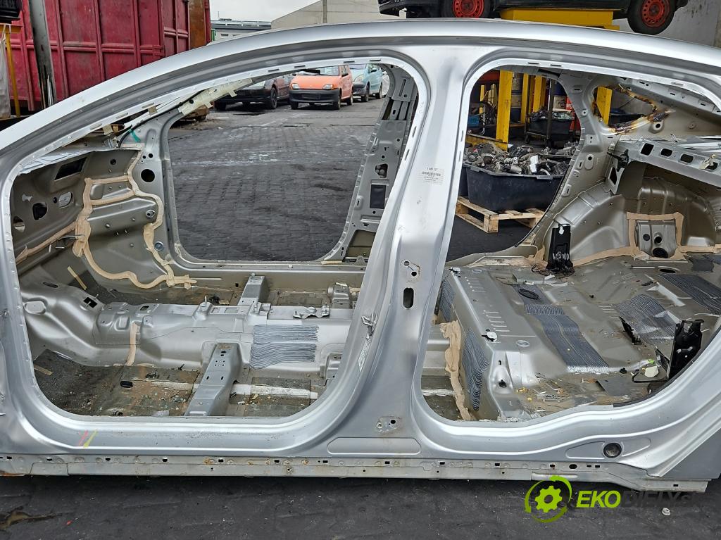 Ford Fusion USA 2012-2020 2.0 EcoBoost: 239KM automatic 176 kW 1999 cm3 4- práh levý  (Karoserie ostatní)