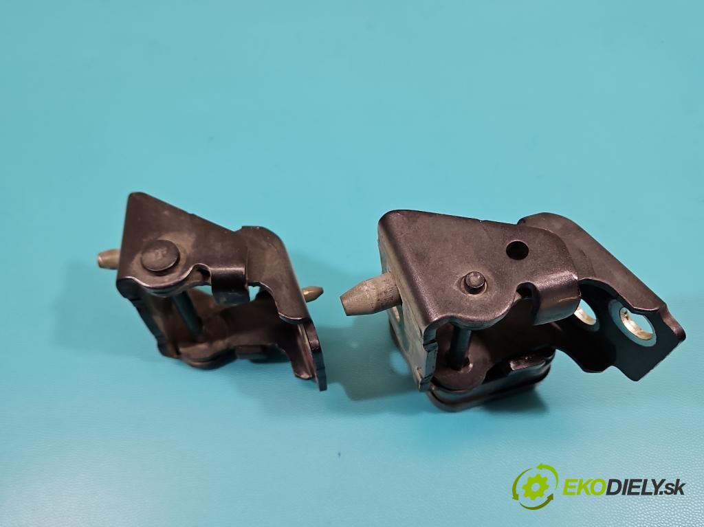 Citroen C5 II 2008-2017 2.0 hdi 140 HP manual 103 kW 1997 cm3 4- Závěs: dvere zadné pravý