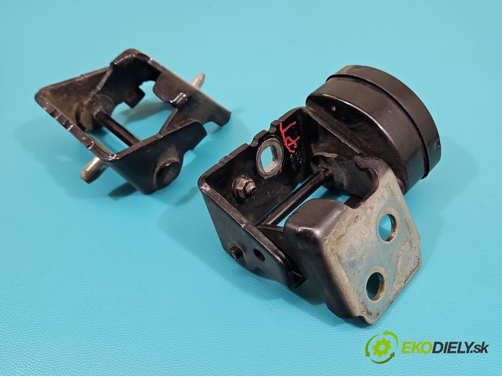 Citroen C5 II 2008-2017 2.0 hdi 140 HP manual 103 kW 1997 cm3 4- Závěs: dvere zadné pravý 