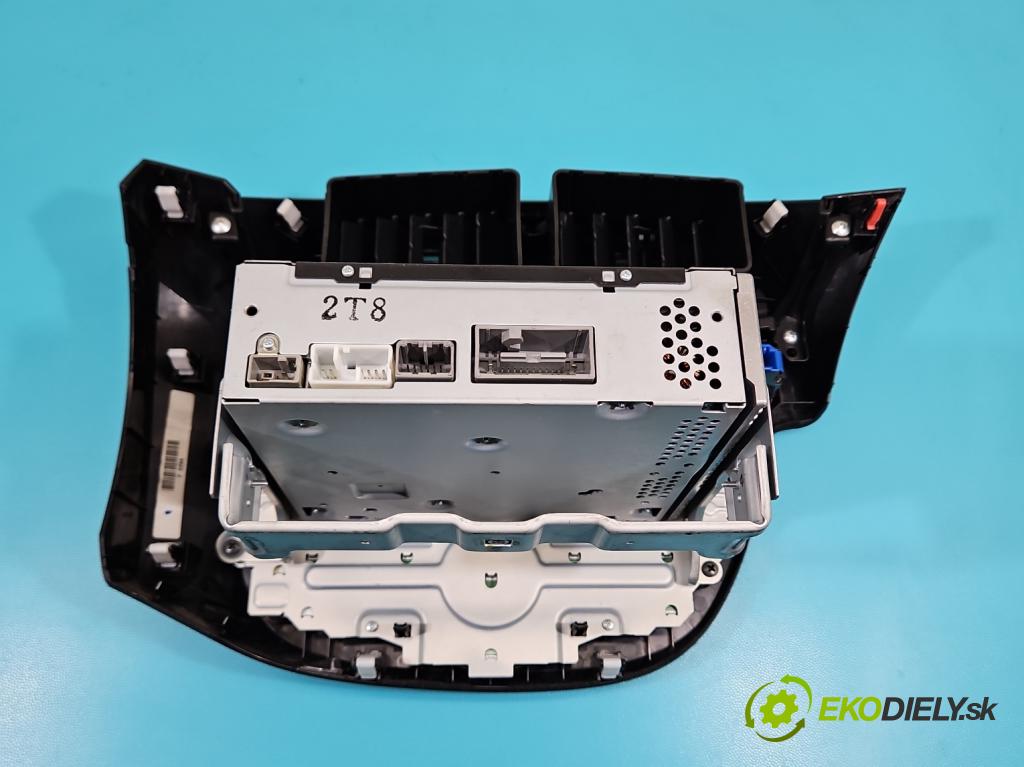 Honda Jazz III 2008-2014 1.2 16V 90 HP manual 66 kW 1198 cm3 5- Radio originál 39101-TF2-G211-M1