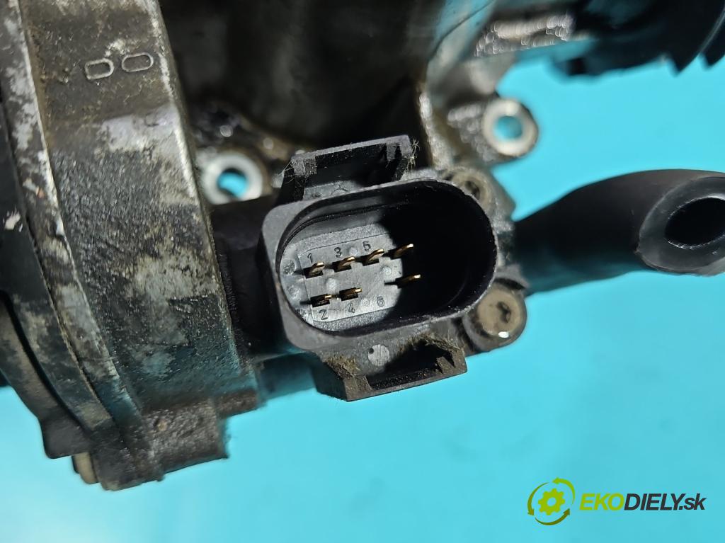 Vw Lupo 1.0 50KM manual 37 kW 999 cm3 3- klapka 030133064F (Škrtiaca klapka)