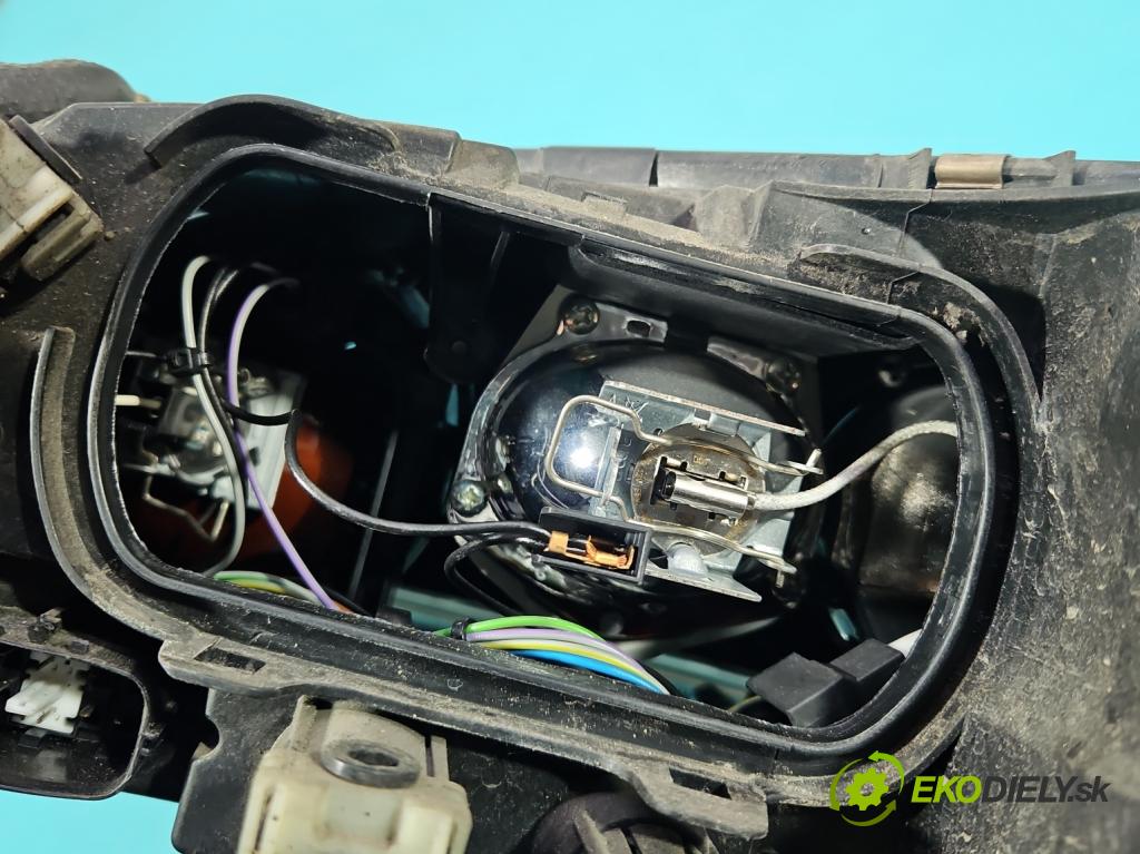 Mazda 6 I GG 2002-2007 2.0 citd 143 HP manual 105 kW 1998 cm3 5- Reflektor: pravý F014003903H (Svetlo predné pravé)