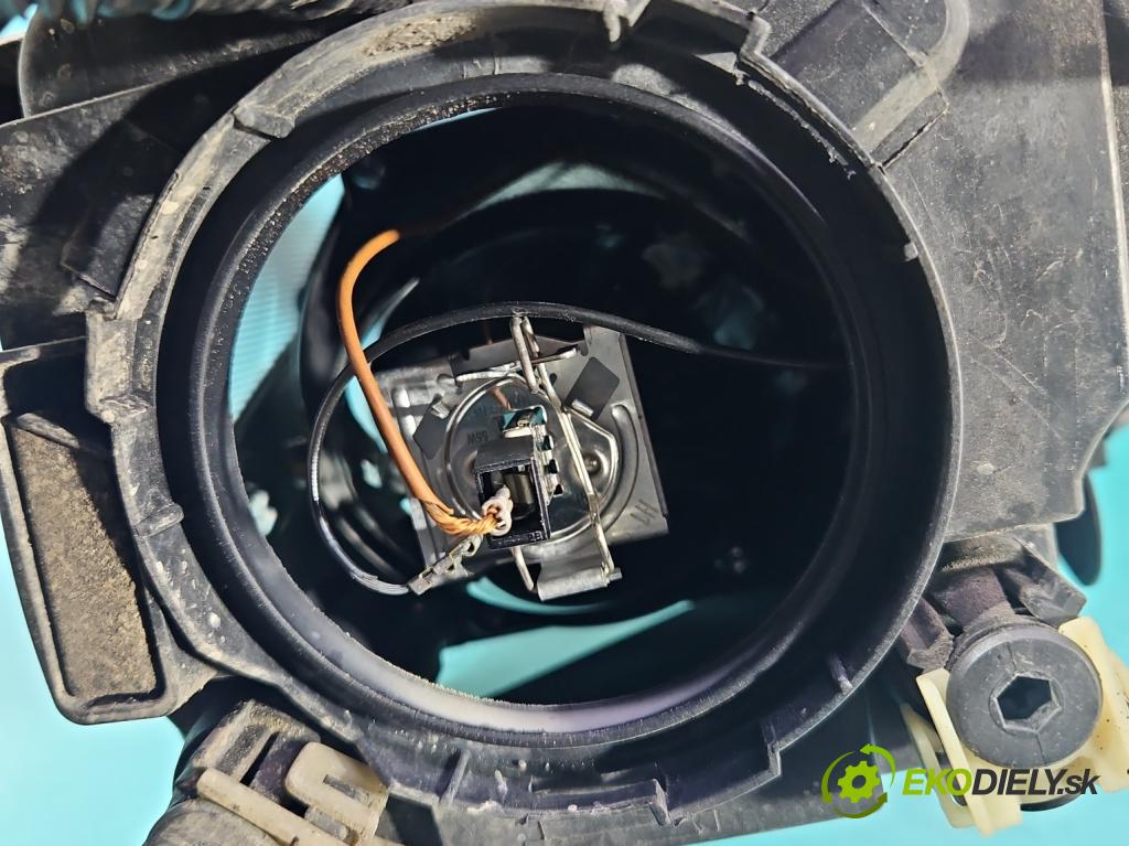 Mazda 6 I GG 2002-2007 2.0 16V 141 HP manual 104 kW 1999 cm3 5- Reflektor: pravý F014003903R (Svetlo predné pravé)