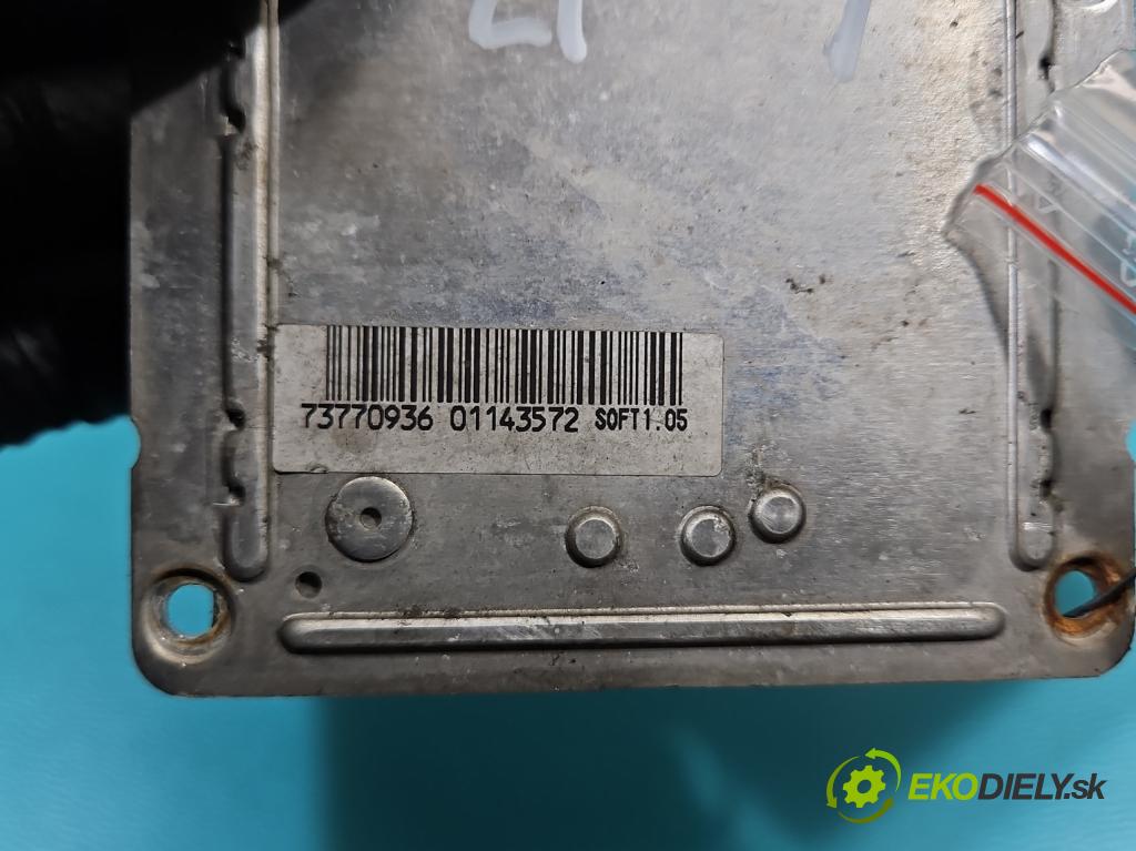 Audi A4 B6 2000-2004 1.9 tdi 131 HP manual 96 kW 1896 cm3 4- střídač: xenon 73927112 (Riadiaca jednotka xenónu)