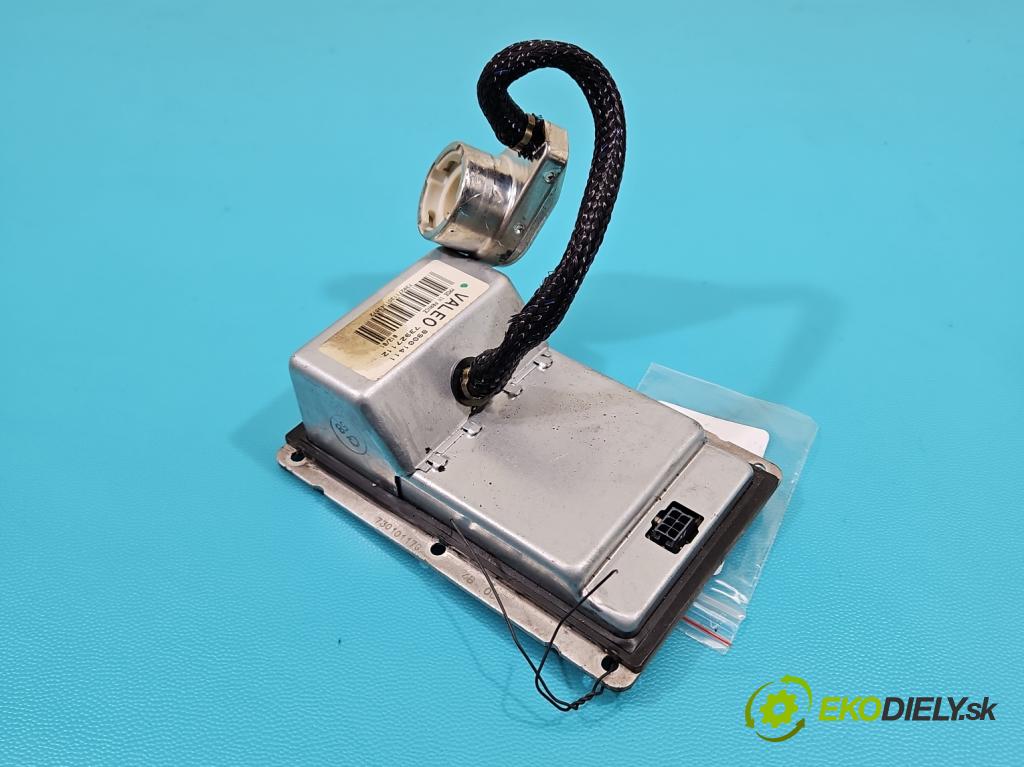 Audi A4 B6 2000-2004 1.9 tdi 131 HP manual 96 kW 1896 cm3 4- střídač: xenon 73927112 (Riadiaca jednotka xenónu)