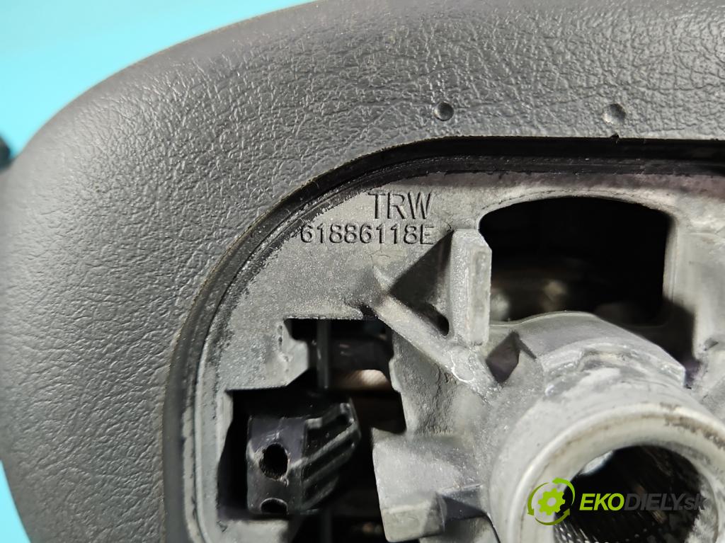 Peugeot 5008 I 2009-2017 1.6 THP 156 hp manual 115 kW 1598 cm3 5- volant  (Volant)