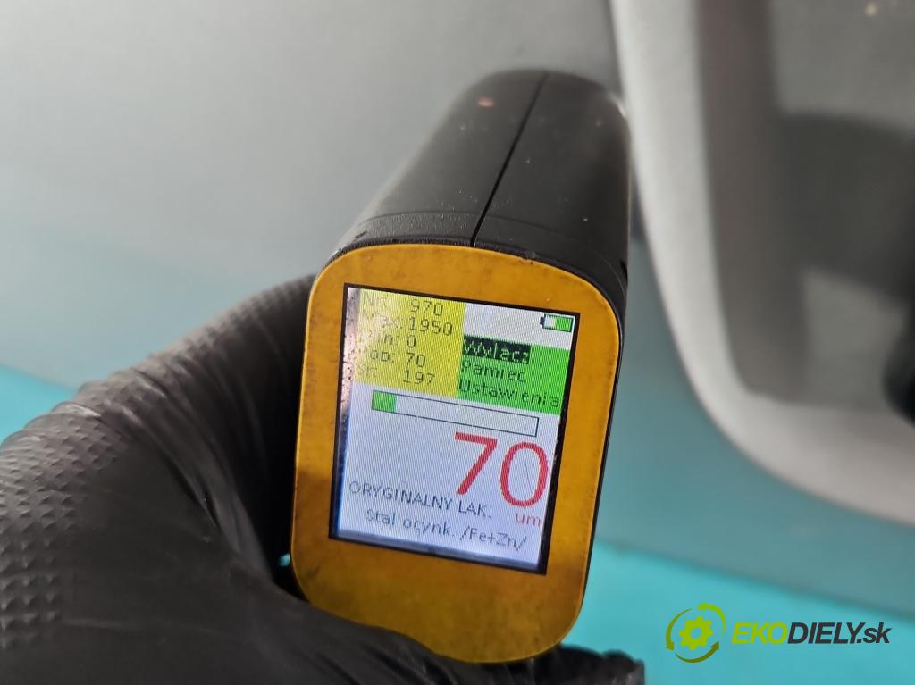 Renault Captur I 2013-2019 0.9 Tce 90 hp manual 66 kW 898 cm3 5- zadní kufrové dveře  (Zadní kapota (kufr))