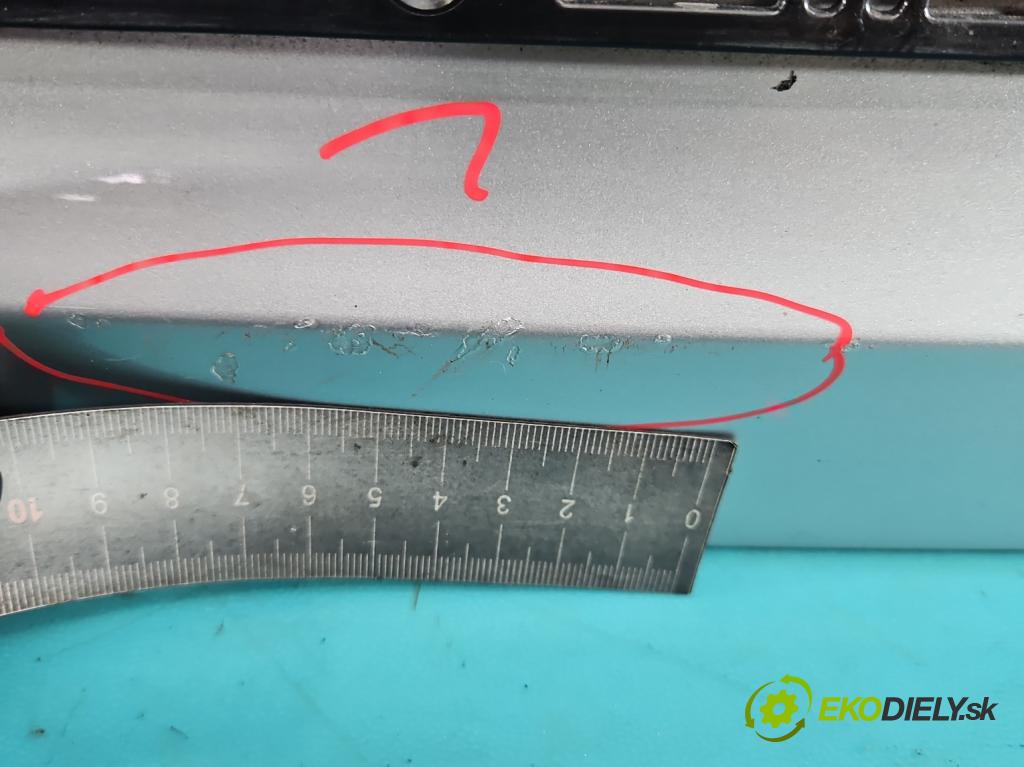 Renault Captur I 2013-2019 0.9 Tce 90 hp manual 66 kW 898 cm3 5- zadní kufrové dveře  (Zadní kapota (kufr))