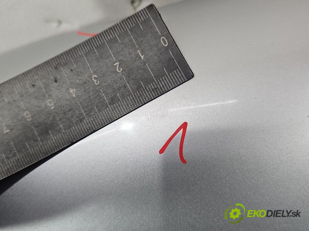 Seat Arosa 1.0 mpi 50KM manual 37 kW 999 cm3 3- blatnik přední levý  (Levý přední blatník)