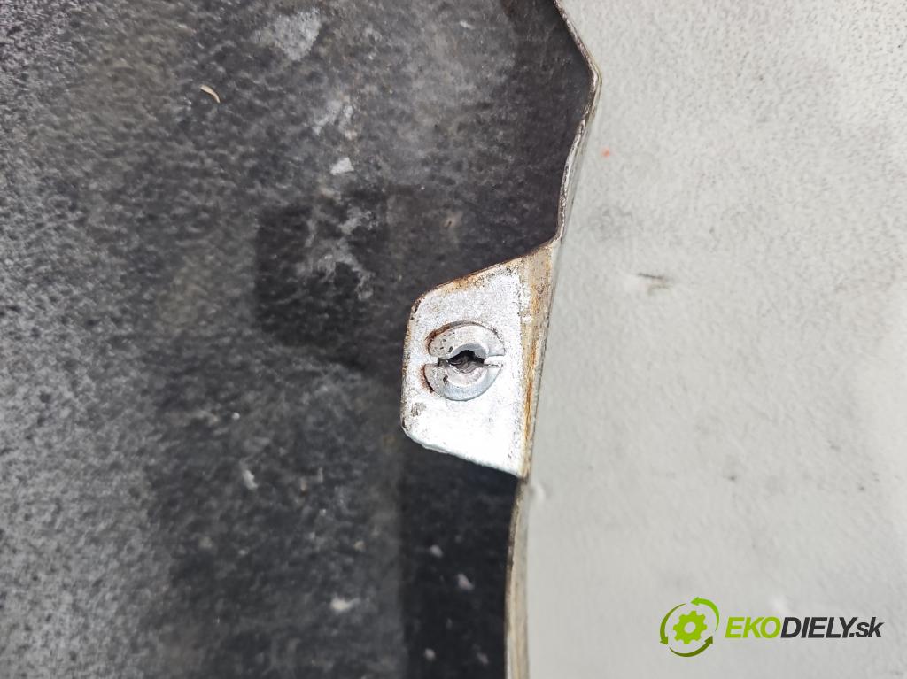 Seat Arosa 1.0 mpi 50KM manual 37 kW 999 cm3 3- blatnik přední levý  (Levý přední blatník)