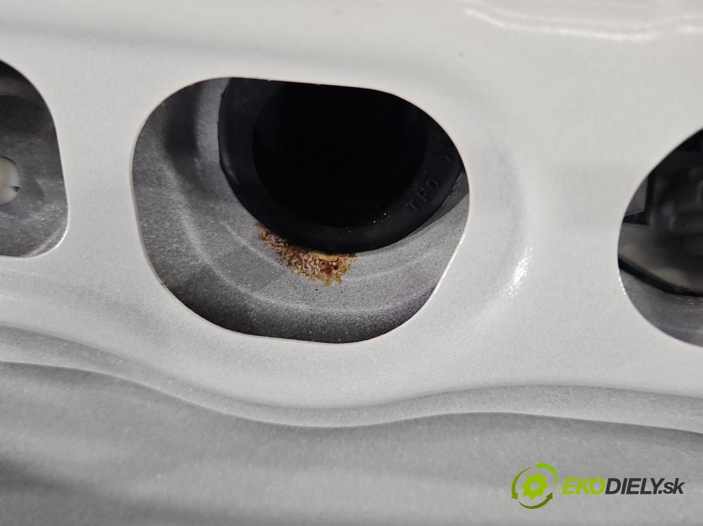 Honda Jazz III 2008-2014 1.2 16V 90 hp manual 66 kW 1198 cm3 5- zadní kufrové dveře  (Zadní kapota (kufr))