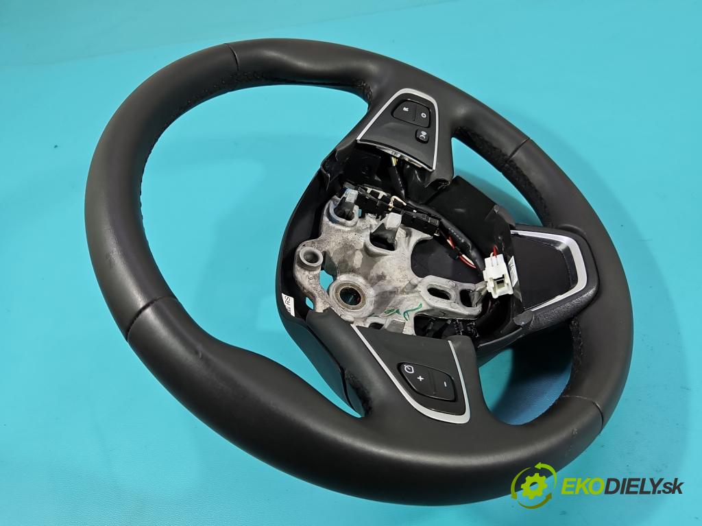 Renault Captur I 2013-2019 0.9 Tce 90 hp manual 66 kW 898 cm3 5- volant 484005241R (Volant)