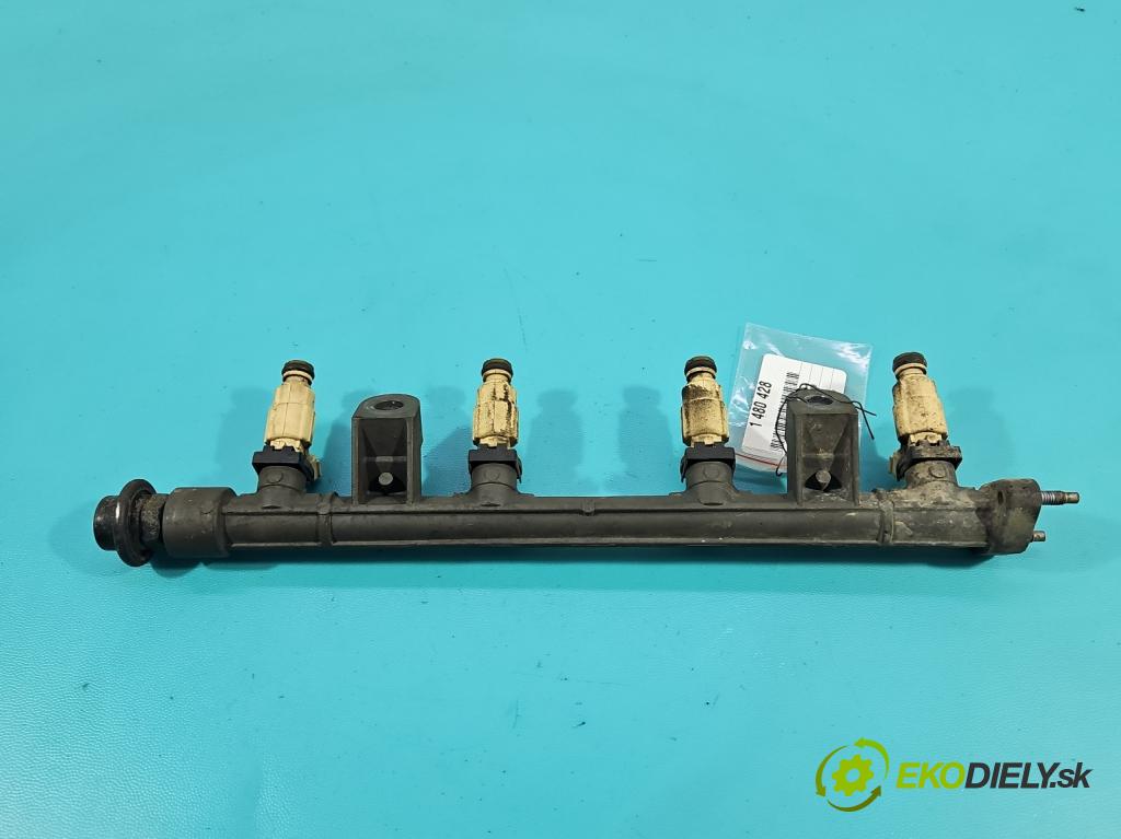 Hyundai Tucson I 2004-2009 2.0 16V 141 HP manual 104 kW 1975 cm3 5- vstrek 35310-23600 (Vstrekovač paliva)