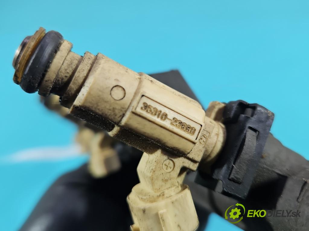 Hyundai Tucson I 2004-2009 2.0 16V 141 HP manual 104 kW 1975 cm3 5- vstrek 35310-23600 (Vstrekovač paliva)