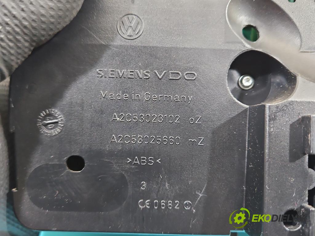 Vw Tiguan I 2007-2016 2.0 tdi 140 HP automatic 103 kW 1968 cm3 5- prístrojovka/ budíky 110080360/008 (Prístrojová doska)