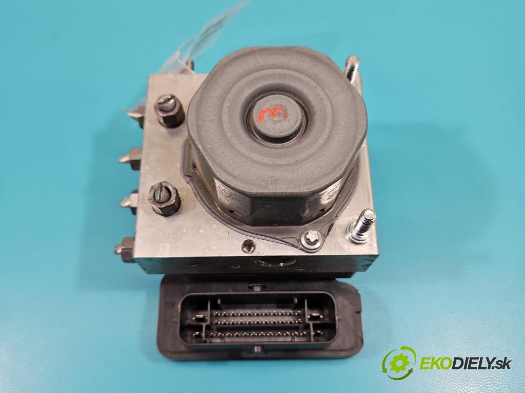 Renault Captur I 2013-2019 0.9 Tce 90 HP manual 66 kW 898 cm3 5- čerpadlo abs 476601842R (Pumpa ABS)