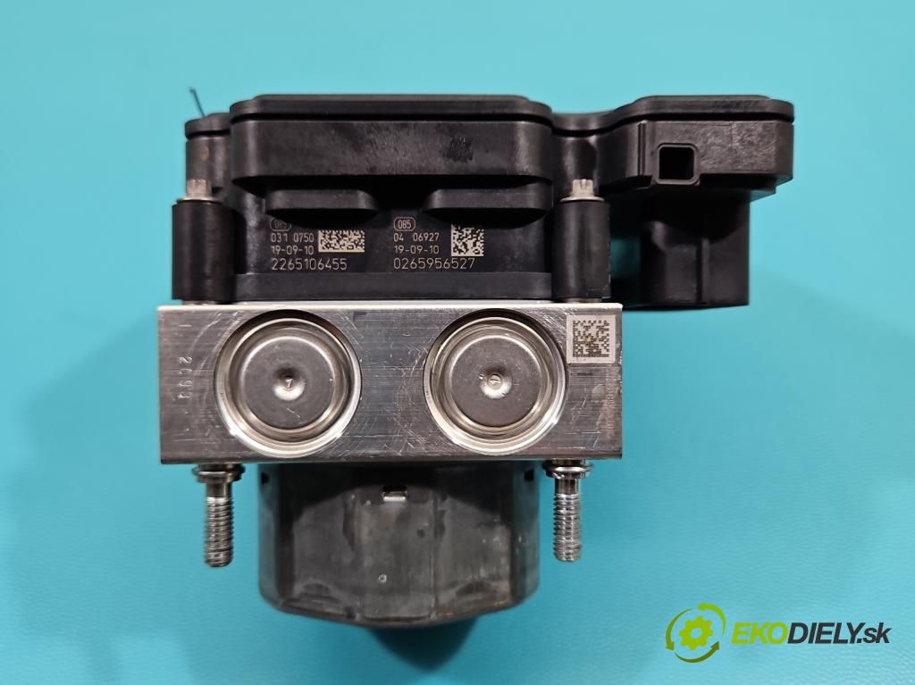 Renault Captur I 2013-2019 0.9 Tce 90 HP manual 66 kW 898 cm3 5- čerpadlo abs 476601842R (Pumpa ABS)