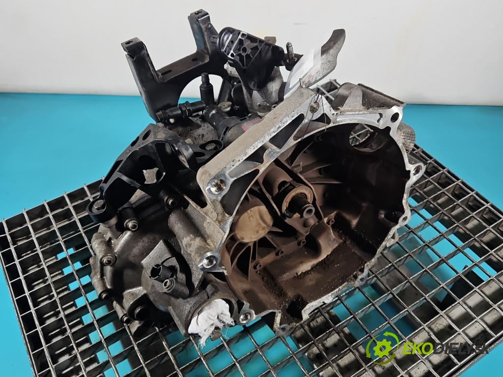 Skoda Rapid 2012-2019 1.0 TSI 95 HP manual 70 kW 999 cm3 5- prevodovka stupeň,rýchlosť manual QTS