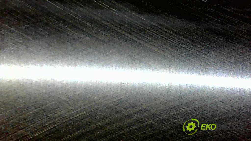 Skoda Rapid 2012-2019 1.0 TSI 95 HP manual 70 kW 999 cm3 5- motor benzín: CHZ