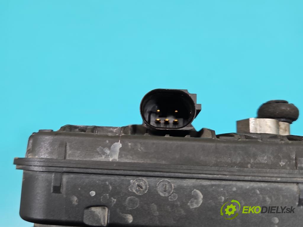 Skoda Rapid 2012-2019 1.0 TSI 95 hp manual 70 kW 999 cm3 5- Turbodmychadlo 04C145702T (Kompletní turbodmychadlo)