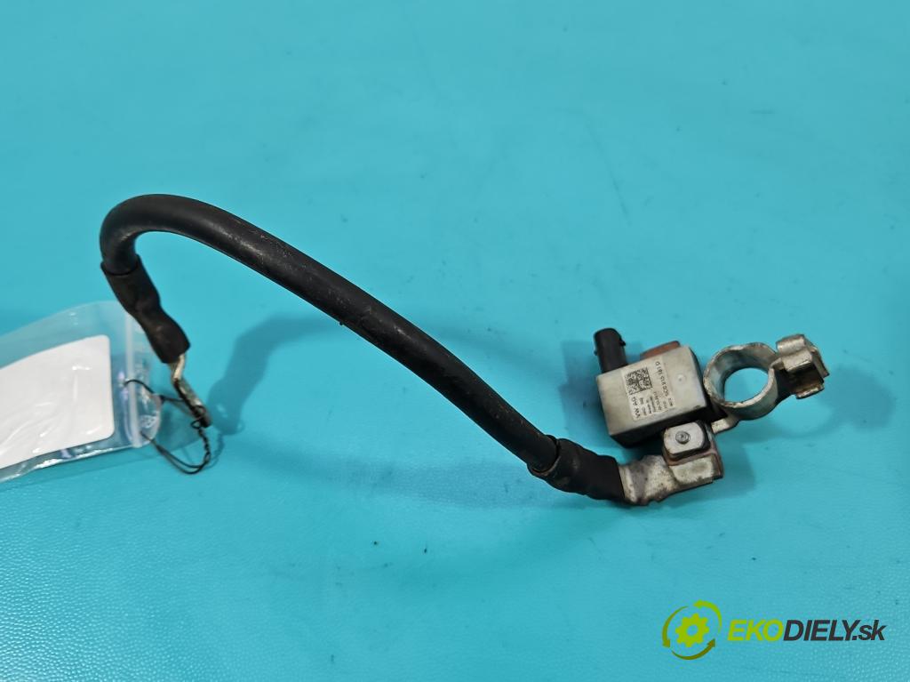 Skoda Rapid 2012-2019 1.0 TSI 95 hp manual 70 kW 999 cm3 5- kontakt mínus: 6C0915181D