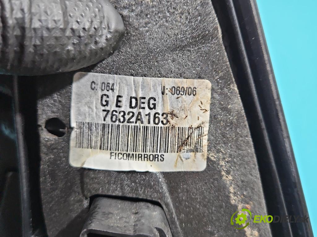 Mitsubishi Colt Z30 VI 2004-2012 1.3 16V 95 hp manual 70 kW 1332 cm3 5- zpětné zrcátko levé  (Klika dveří ostatní)