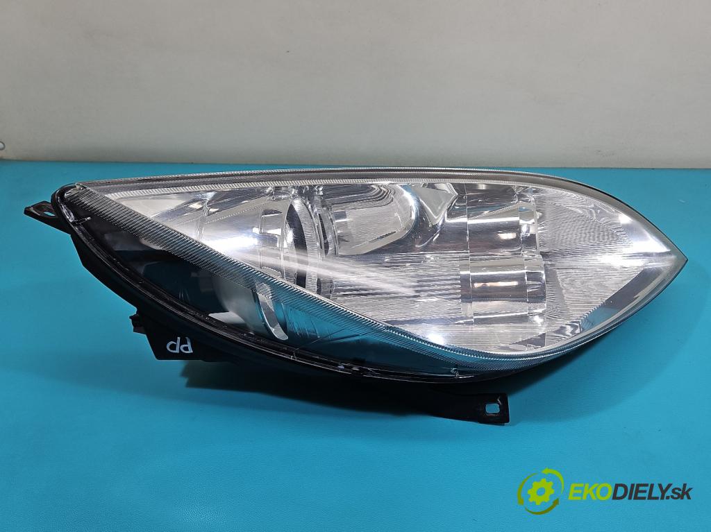 Mitsubishi Colt Z30 VI 2004-2012 1.3 16V 95 HP manual 70 kW 1332 cm3 5- Reflektor: pravý MR957354 (Svetlo predné pravé)