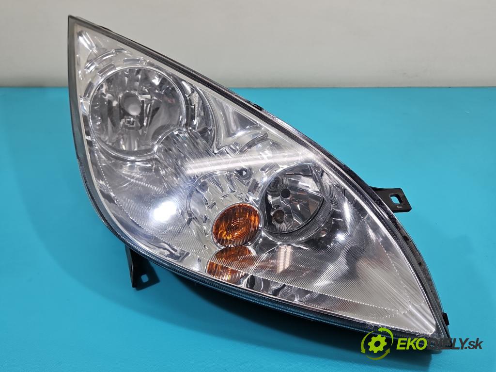 Mitsubishi Colt Z30 VI 2004-2012 1.3 16V 95 HP manual 70 kW 1332 cm3 5- Reflektor: pravý MR957354 (Svetlo predné pravé)