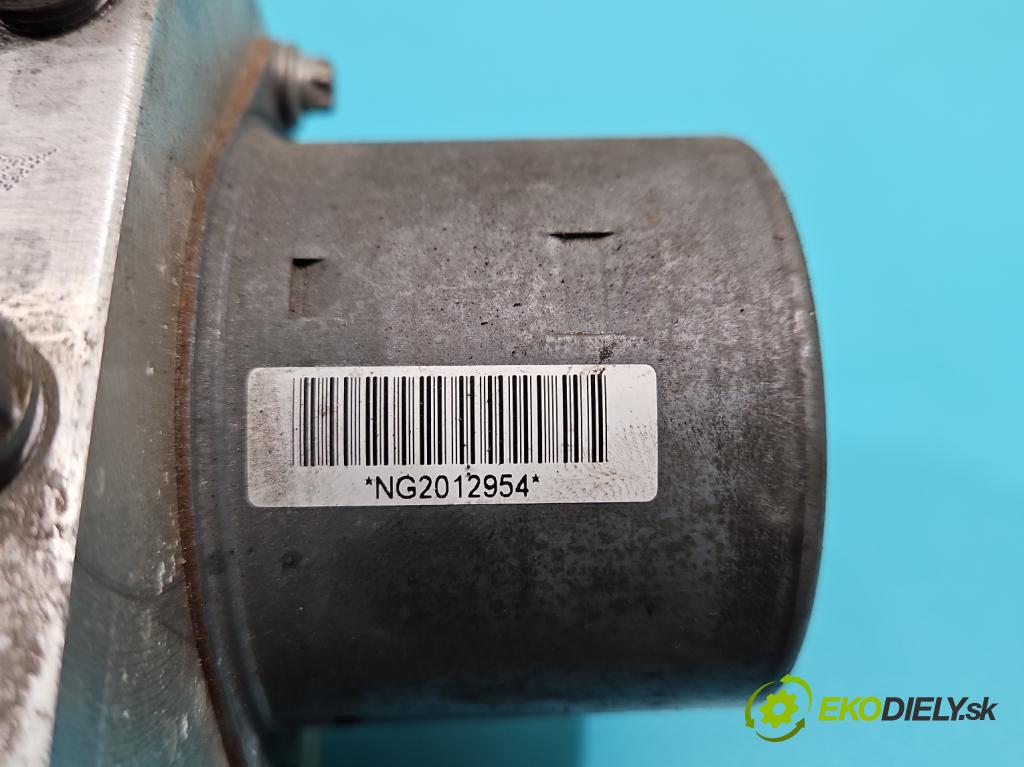 Audi Q3 2011-2018 2.0 tdi 177 HP automatic 130 kW 1968 cm3 5- čerpadlo abs 5N0614109AS (Pumpa ABS)