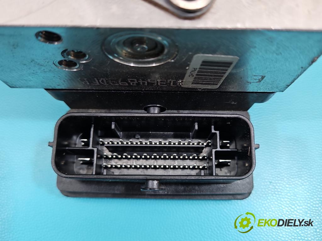 Audi Q3 2011-2018 2.0 tdi 177 HP automatic 130 kW 1968 cm3 5- čerpadlo abs 5N0614109AS (Pumpa ABS)