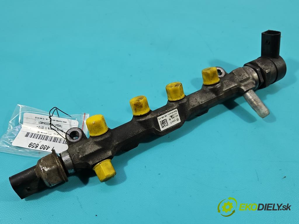 Skoda Octavia III 2013- 1.6 tdi 90 HP manual 66 kW 1598 cm3 5- lišta vstrekovacia 04L089B (Vstrekovacia lišta)