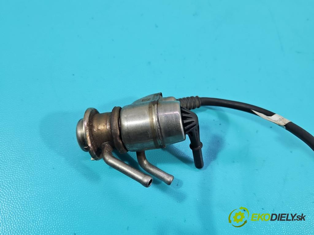 Skoda Superb III 2015-2024 2.0 TDI 190 HP automatic 140 kW 1968 cm3 5- vstrek 0444025042 (Vstrekovač paliva)