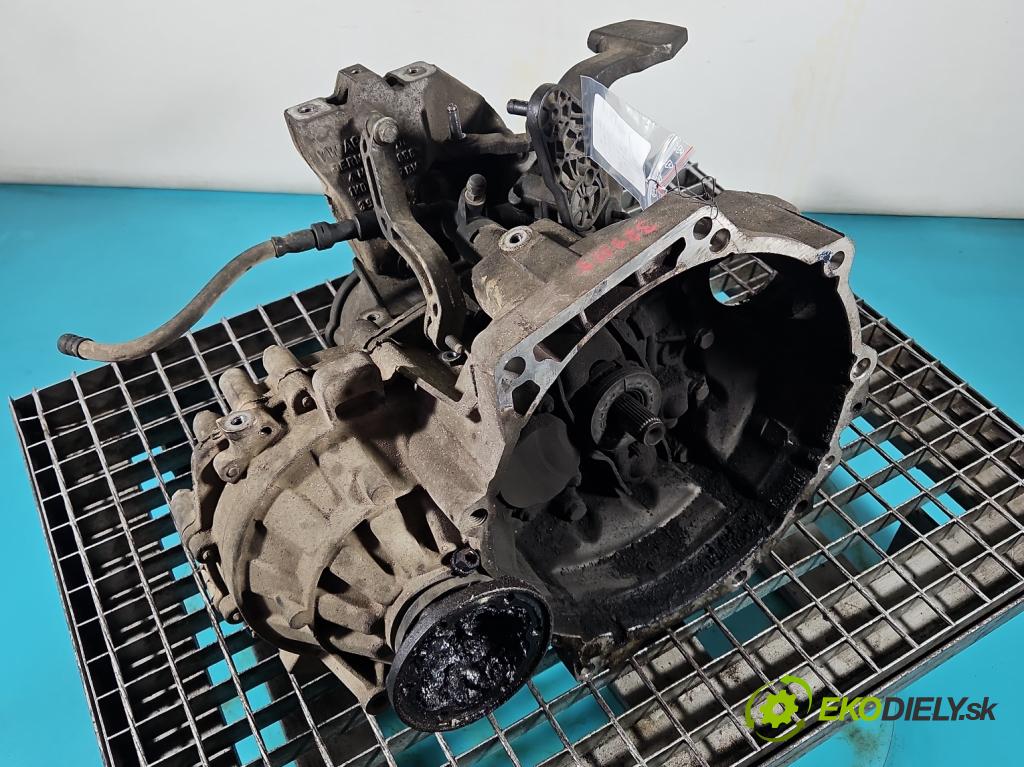 Skoda Octavia III 2013- 1.6 tdi 90 HP manual 66 kW 1598 cm3 5- prevodovka stupeň,rýchlosť manual MWX