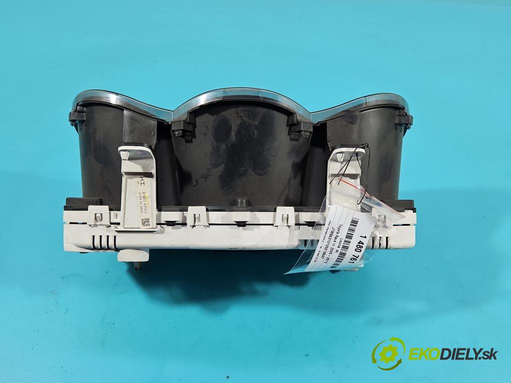 Toyota Rav4 III 2005-2012 2.2 D4D 136 HP manual 100 kW 2231 cm3 5- prístrojovka/ budíky 83800-42D02 (Prístrojová doska)