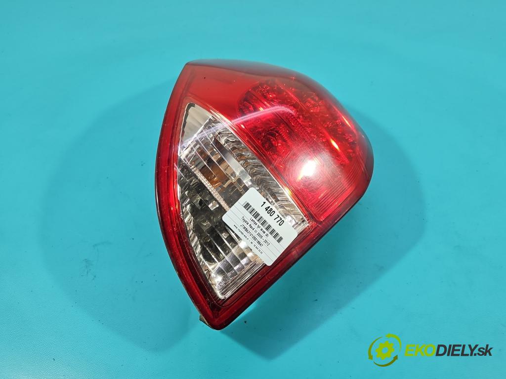 Toyota Rav4 III 2005-2012 2.2 D4D 136 HP manual 100 kW 2231 cm3 5- svetlo / reflektor zadné ľavé  (Kľučka dverí ostatné)