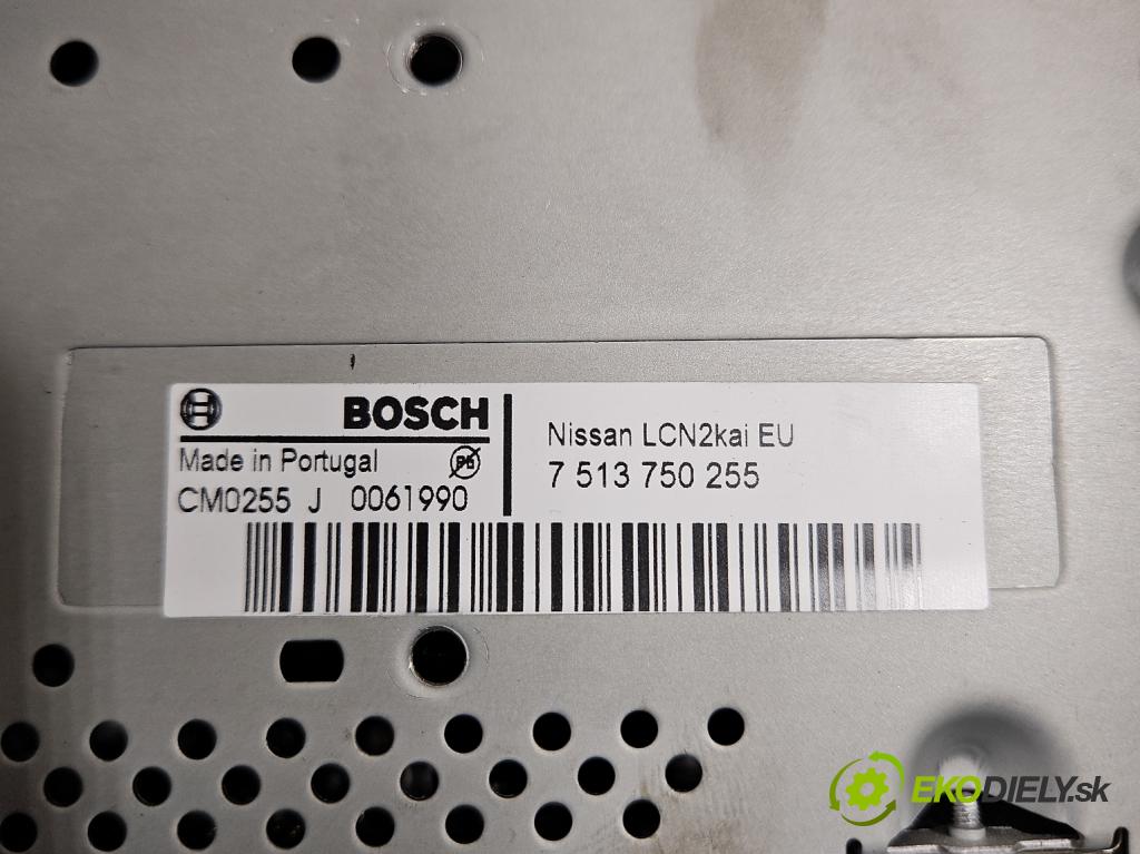 Nissan Qashqai II J11 2013-2021 1.2 T 116 HP manual 85 kW 1197 cm3 5- Radio originál 25915HV01A