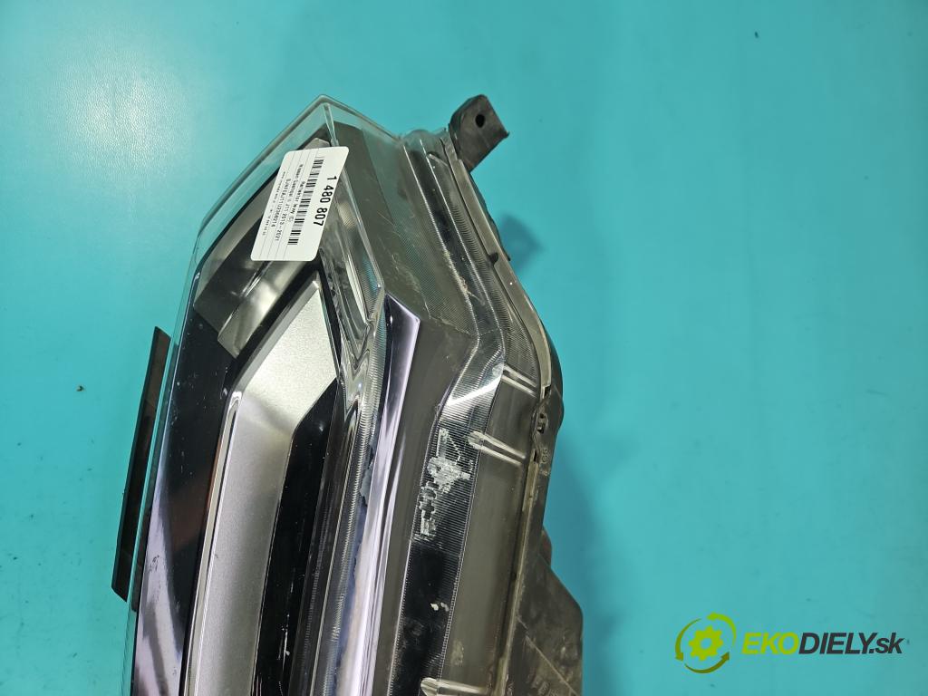 Nissan Qashqai II J11 2013-2021 1.2 T 116 HP manual 85 kW 1197 cm3 5- Reflektor: ľavý  (Kľučka dverí ostatné)