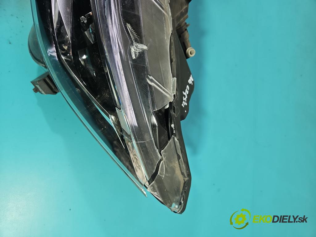 Nissan Qashqai II J11 2013-2021 1.2 T 116 HP manual 85 kW 1197 cm3 5- Reflektor: ľavý  (Kľučka dverí ostatné)