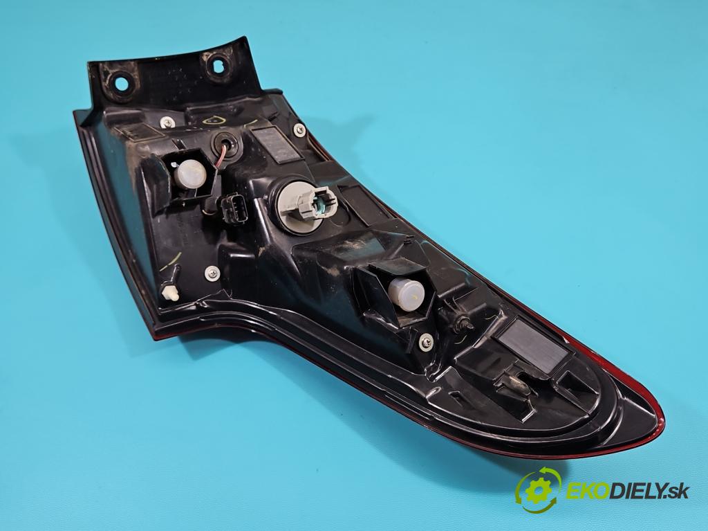 Nissan Qashqai II J11 2013-2021 1.2 T 116 HP manual 85 kW 1197 cm3 5- svetlo / reflektor zadné ľavé 220-19009 (Kľučka dverí ostatné)