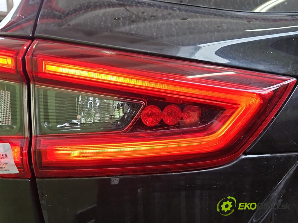 Nissan Qashqai II J11 2013-2021 1.2 T 116 HP manual 85 kW 1197 cm3 5- svetlo / reflektor zadné ľavé  (Kľučka dverí ostatné)